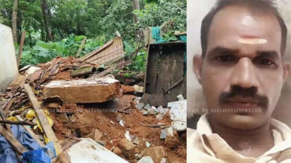  കുളിമുറി ഇടിഞ്ഞു വീണ് ചുമരുകൾക്കിടയിൽപ്പെട്ട യുവാവിന് ദാരുണാന്ത്യം