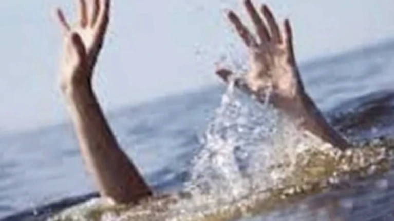  തിക്കോടി കടലില്‍ മത്സ്യബന്ധനത്തിനിടെ തോണി മറിഞ്ഞ് യുവാവ് മരിച്ചു