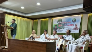 
                        മാവിട കണ്ടി കുടുംബ സംഗമം നാല് തലമുറകൾ ഒത്തുചേർന്നു