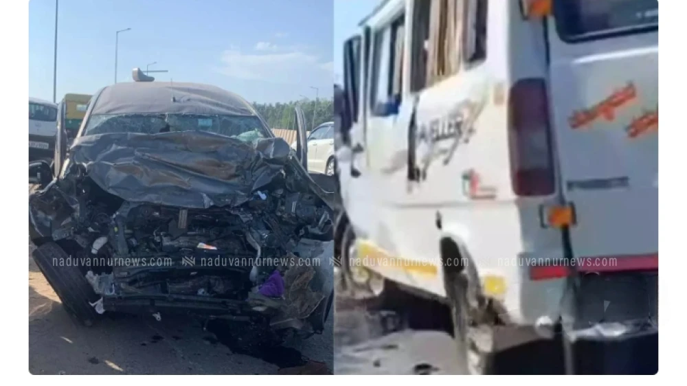 മൂരാട് പാലത്തിന് സമീപം കാറും ട്രാവലറും കൂട്ടിയിടിച്ച് നാല് മരണം