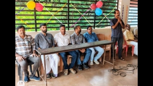 
                        കുട്ടോത്ത് ഗവ. ഹയർ സെക്കൻ്ററി സ്കൂൾ ചിത്രകലാ ക്യാമ്പ് സംഘടിപ്പിച്ചു