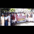 റേഷൻ വ്യാപാരികൾ താലൂക്ക് സപ്ലൈ ഓഫീസിനു മുന്നിൽ മാർച്ചും ധർണയും നടത്തി