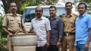 കീഴരിയൂരിൻ 20ലിറ്റർ വാറ്റുചാരായവും വാറ്റുപകരണങ്ങളും പിടി കൂടി 