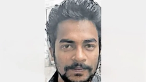 ട്രെയിനിൽ ചാർജ് ചെയ്യാൻ വച്ച ഫോൺ മോഷ്ടിച്ച കാപ്പ കേസ് പ്രതി പിടിയിൽ