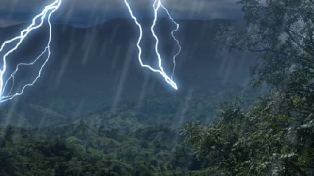  മഴ മുന്നറിയിപ്പിൽ മാറ്റം; വരുന്നു ഇടിയോട് കൂടിയ അതിശക്ത മഴ