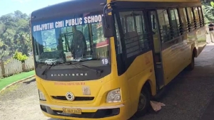 ചെറുതോണിയിൽ സ്‌കൂൾ ബസ് കയറി പ്ലേ സ്‌കൂൾ വിദ്യാർത്ഥിക്ക് ദാരുണാന്ത്യം