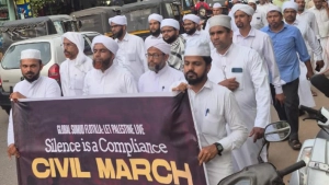 പേരാമ്പ്രയിൽ എസ് വൈ എസ്  ഫലസ്തീൻ ഐക്യദാർഢ്യ പ്രകടനം നടത്തി പേരാമ്പ്രയിൽ എസ് വൈ എസ്  ഫലസ്തീൻ ഐക്യദാർഢ്യ പ്രകടനം നടത്തി