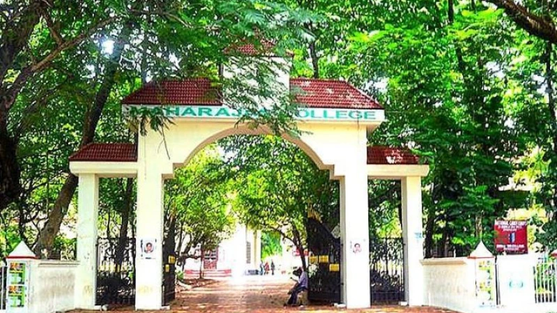 ക്യാമ്പസുകളില്‍ നിന്നും വരുമാനവും നേടാം; മഹാരാജാസില്‍ പഠനത്തോടൊപ്പം പണവും സാമ്പാദിച്ച് വിദ്യാര്‍ത്ഥികള്‍