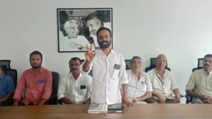 ബെവ്കോ ജീവനക്കാർ സംയുക്ത സമരസമിതിയുടെ നേതൃത്വത്തിൽ പണിമുടക്കിലേക്ക് ബെവ്കോ ജീവനക്കാർ സംയുക്ത സമരസമിതിയുടെ നേതൃത്വത്തിൽ പണിമുടക്കിലേക്ക്