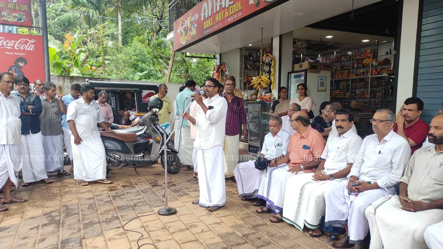 കൊല്ലിയേരി സതീശന് നാടിന്റെ യാത്രാമൊഴി