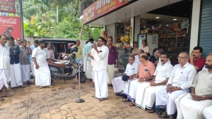 കൊല്ലിയേരി സതീശന് നാടിന്റെ യാത്രാമൊഴി കൊല്ലിയേരി സതീശന് നാടിന്റെ യാത്രാമൊഴി