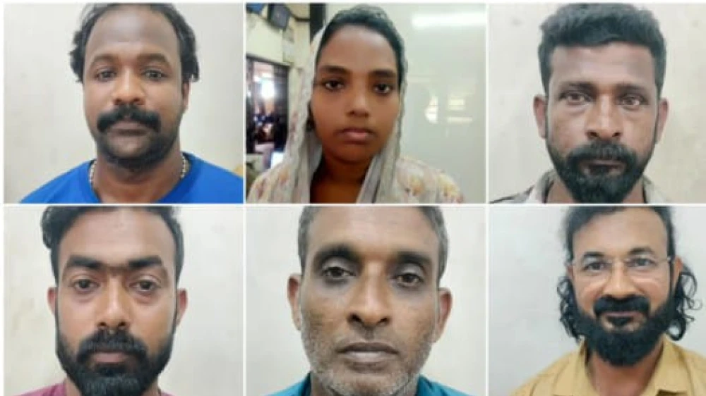 സ്വകാര്യ സ്ഥാപനത്തിൽ മുക്കുപണ്ടം പണയം വെച്ച് തട്ടിപ്പ് നടത്തിയ ആറു പേർ അറസ്റ്റിൽ