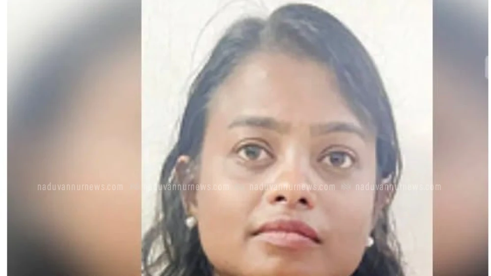 പണം തട്ടിപ്പ് നടത്തി പുഴയിൽ ചാടി മരിച്ചെന്ന് വരുത്തിത ഒളിവിൽപ്പോയ യുവതി  പിടിയിൽ