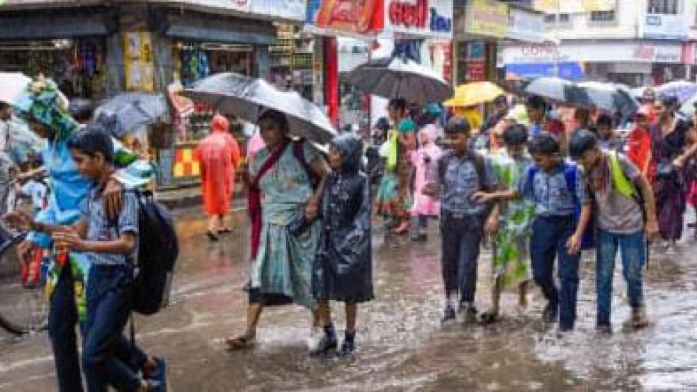 കോഴിക്കോട് ജില്ലയിൽ നാളെ വിദ്യാഭ്യാസ സ്ഥാപനങ്ങൾക്ക് അവധി.