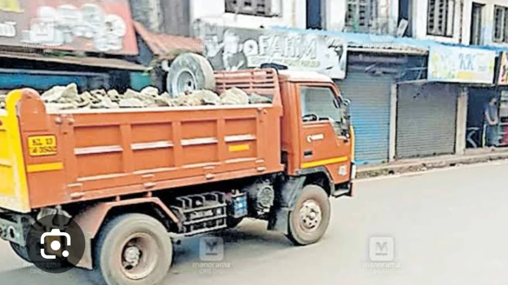  ടിപ്പർ വാഹനങ്ങളിൽ ലോഡ് ബോഡിക്ക് മൂടി നിർബദ്ധമാക്കി കേന്ദ്രം