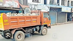 ടിപ്പർ വാഹനങ്ങളിൽ ലോഡ് ബോഡിക്ക് മൂടി നിർബദ്ധമാക്കി കേന്ദ്രം
