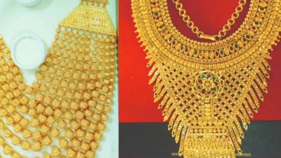  സ്വർണവിലയിൽ ഇന്ന് പവന് 2120 രൂപ കുറഞ്ഞു.