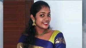 
                        യുവതി  ഹോട്ടലിന്റെ മുകൾ നിലയിൽ നിന്ന് ചാടി മരിച്ചു