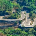 താമരശ്ശേരി ചുരത്തിലെ ഗതാഗത തടസ്സം നീക്കി.