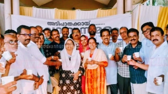  അടിപ്പാതയ്ക്കായി വീണ്ടും സമര ചങ്ങലയുമായി അയനിക്കാട് പള്ളി അയ്യപ്പക്ഷേത്ര സമര സമിതി