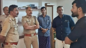 
                        വടകരയിൽ വീടിന്റെ വാതിൽ കുത്തിത്തുറന്ന് മോഷണം