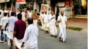 അഗസ്റ്റിൻ കാരക്കടയ്ക്ക് വിടയേകി നിറകണ്ണുകളോടെ കൂരാച്ചുണ്ട് ഗ്രാമം