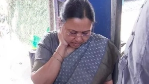 മന്ത്രി വീണാ ജോർജിന് നേരെ കെഎസ്‍യു ആക്രമണം; കഴുത്തിനും കൈക്കും പരിക്ക്