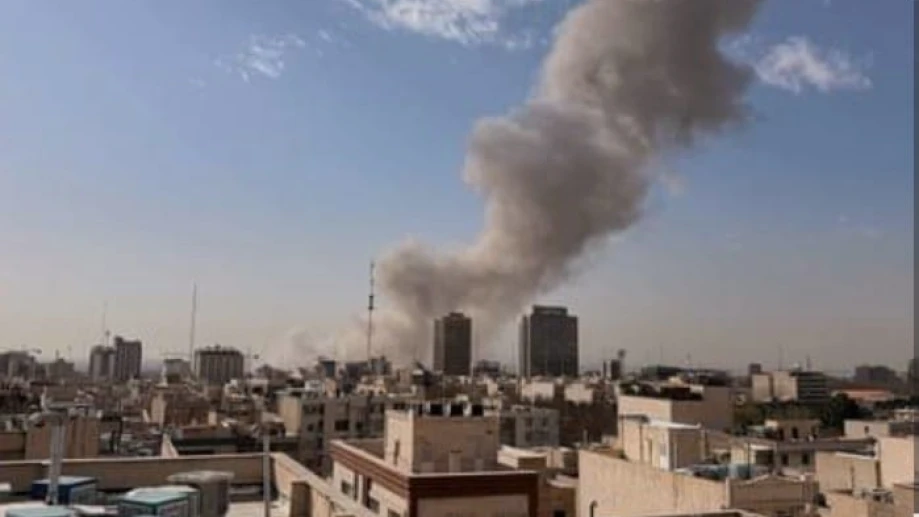  ഇറാൻ ഇസ്രയേൽ യുദ്ധം; കേരളത്തിലെ വിമാനത്താവളങ്ങളിൽ നിന്നും എയർ ഇന്ത്യ സർവീസുകൾ നിർത്തിവച്ചു