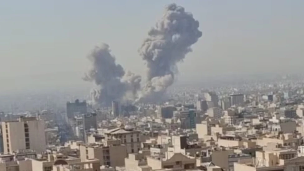 ഇസ്രയേൽ ആക്രമണത്തിൽ ഇറാൻ തിരിച്ചടി തുടങ്ങി; ബഹ്റൈനിൽ സ്ഫോടനം