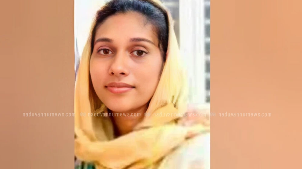  കൈതപ്പൊയിൽ അപ്പാർട്ട്മെൻറിൽ യുവതി തൂങ്ങി മരിച്ച നിലയിൽ 