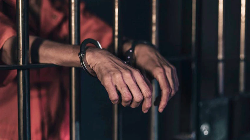  മദ്യം നൽകി വിദ്യാർഥിയെ പീഡിപ്പിച്ച കേസിൽ സ്കൂളധികൃതർക്ക് വീഴ്ച:നടപടിയെടുക്കും