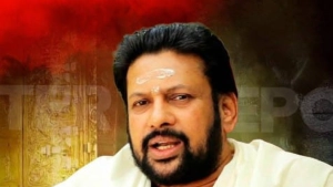 
                        സ്വര്‍ണക്കൊള്ളക്കേസില്‍ തന്ത്രി കണ്ഠരര് രാജീവർ അറസ്റ്റിൽ