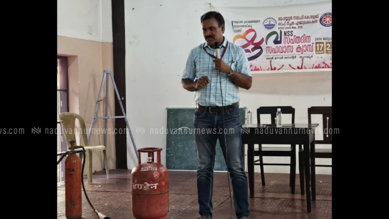 അഗ്നിസുരക്ഷയും പ്രഥമ ശുശ്രൂഷയും ബോധവൽക്കരണ ക്ലാസ് സംഘടിപ്പിച്ചു