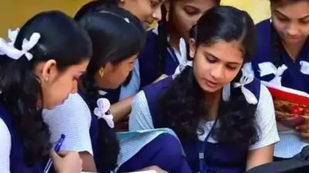  അറിയിപ്പുകൾ എല്ലാം ഇനി ഒരൊറ്റ കുടക്കീഴിൽ; ഹയർ സെക്കൻഡറി വിഭാഗത്തിനായി പുതിയ ഔദ്യോഗിക വെബ്സൈറ്റ്