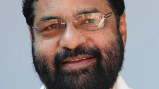 കടകംപള്ളി സുരേന്ദ്രൻ ആഭ്യന്തര മന്ത്രി രമേശ് ചെന്നിത്തലയെ സന്ദർശിച്ചു.