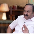വിഴിഞ്ഞം തുറമുഖ ഓഹരി കൈമാറ്റം മുഖ്യമന്ത്രി അതൃപ്തി അറിയിച്ചു.