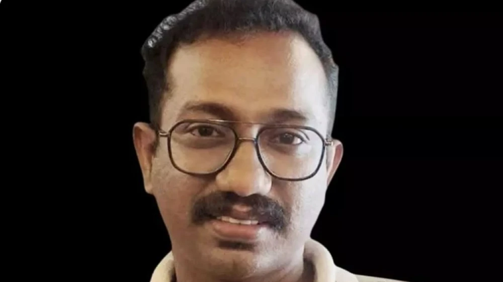  ഡി വൈ എഫ് ഐ നേതാവിനെ മരിച്ച നിലയിൽ കണ്ടെത്തി.