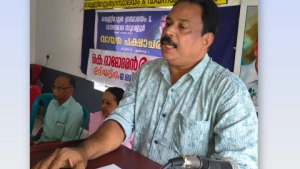 കെ ദാമോദരൻ അനുസ്മരണം നടത്തി.