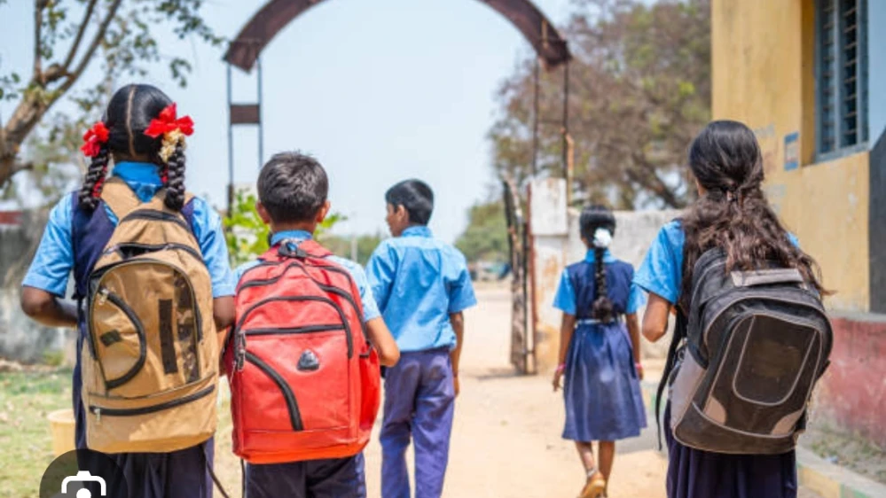 മുണ്ടിനീര് വ്യാപനം സ്കൂളിന് 21 ദിവസം അവധി.