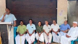 നാടിന് നഷ്ടമായ ഹംസ മൗലവി ആദരണീയനായ പണ്ഡിത പ്രതിഭ ആയിരുന്നു.