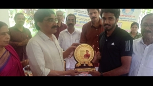 പൊന്നാരം റെസിൻസ് അസോസിയേഷൻ അനുമോദന സദസ് നടത്തി.
