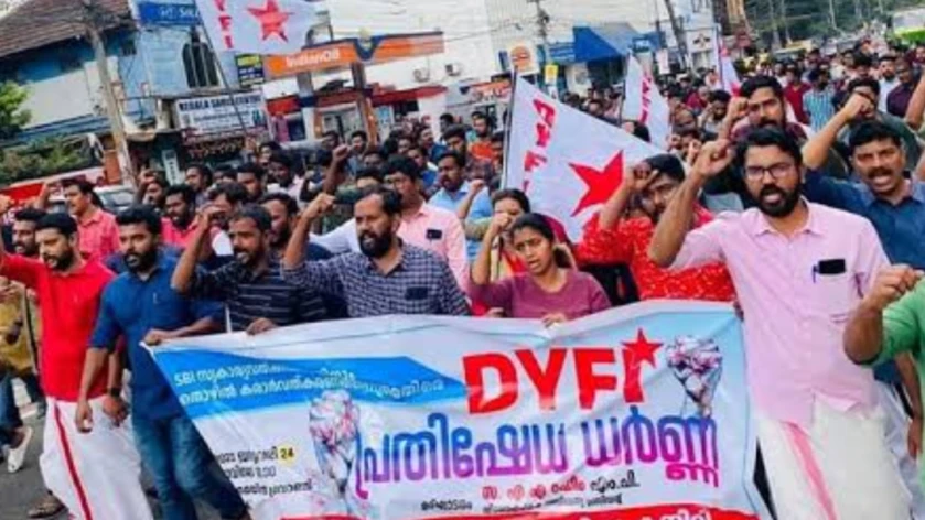  തട്ടുകടകൾ ഒഴിപ്പിച്ചതിനെതിരെ ഡി വൈ എഫ് ഐ