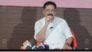 ഒരു അധ്യാപകൻ ചെയ്യുന്ന വാത്സല്യത്തോടെയാണ് കുട്ടിയുടെ ചെവിയിൽ പിടിച്ചതെന്ന് കെ ടി ജലീൽ.