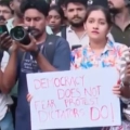 ഡൽഹിയിലെ വിദ്യാർത്ഥി പ്രക്ഷോഭത്തിന് പിന്തുണയുമായി കലാസംസ്കാരിക പ്രവർത്തകർ