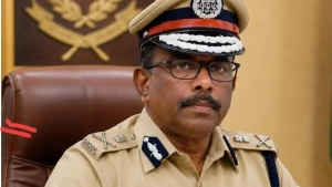 എഡിജിപി. എംആർ അജിത് കുമാറിന്റെ സസ്പെൻഷൻ സ്റ്റേ ഇല്ല