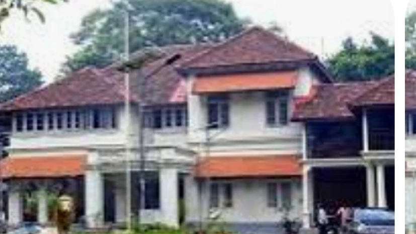  പത്തു വർഷത്തിനുശേഷം യുഡിഎഫ് യോഗം ക്ലിഫ് ഹൗസിൽ