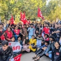 എസ് എഫ് ഐ രാപ്പകൽ സമരം തുടങ്ങി