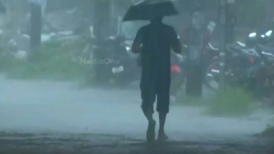  സംസ്ഥാനത്ത് കാലവർഷം ദുർബലപ്പെട്ടു.