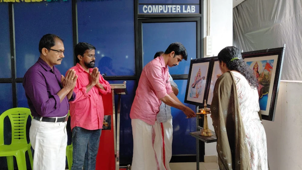  വായന വാരാഘോഷം ജനാർദ്ധനൻ വെങ്ങപ്പറ്റ ഉദ്ഘാടനം ചെയ്തു.