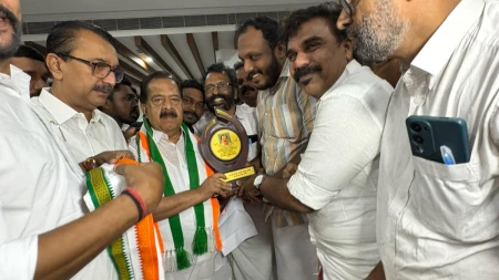  ആഭ്യന്തരമന്ത്രി രമേശ് ചെന്നിത്തലയ്ക്ക് സ്വീകരണം നല്കി